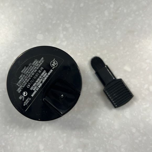 3 Revlon Colorstay crème eyeshadows - Picture 9 of 9